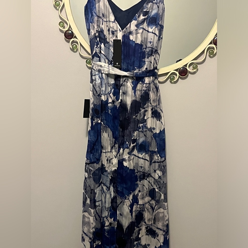 Lulu’s Enchanting Dream Dress New Sz Small